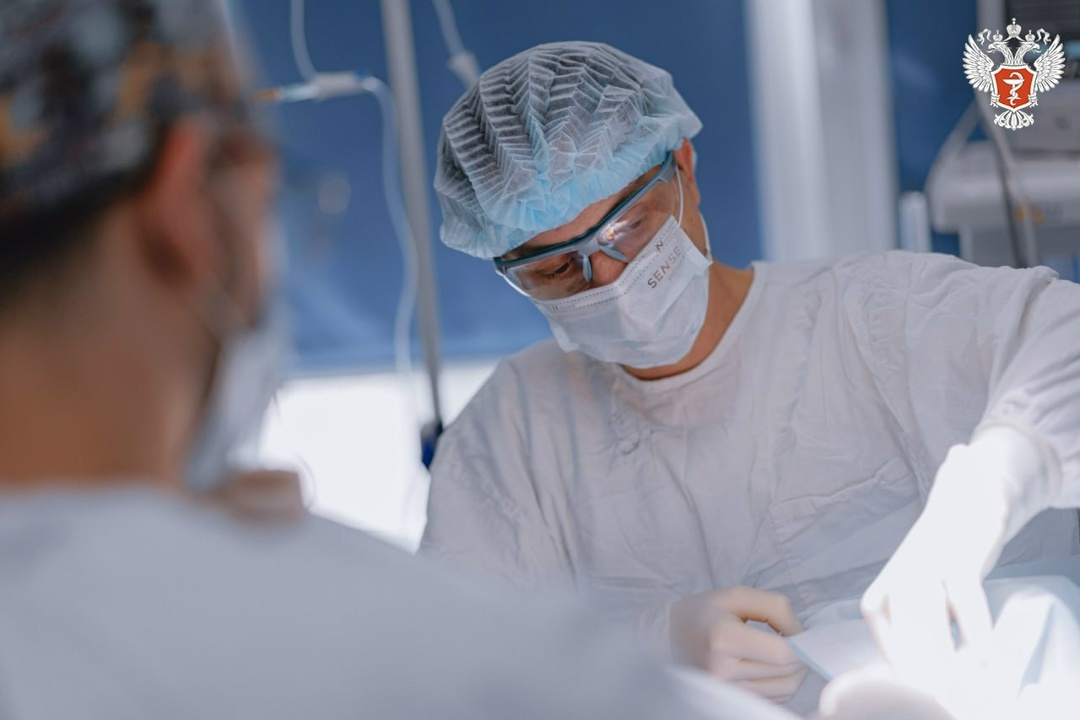 Челябинские врачи удалили злокачественную опухоль мягких тканей голени у 72-летней женщины