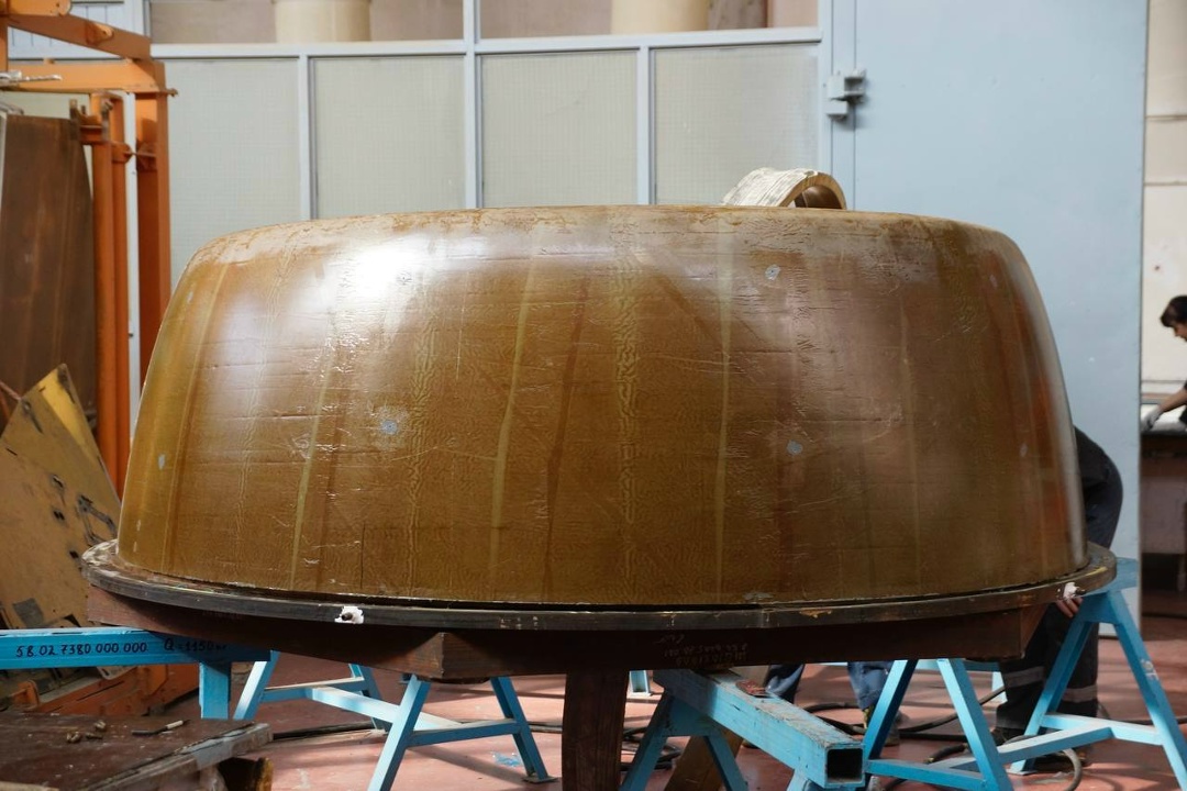 Полностью композитный бесстыковой воздухозаборник авиадвигателя ПД-14 позволит сэкономить на топливе