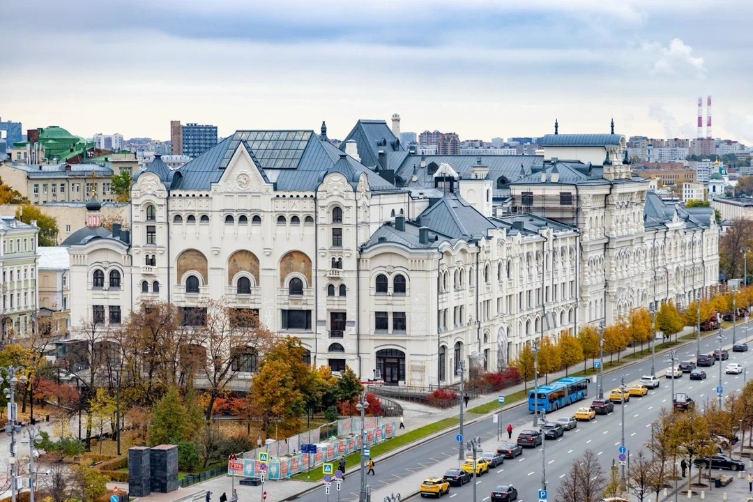 Глава Минстроя России Ирек Файзуллин ознакомился с реконструкцией Политехнического музея