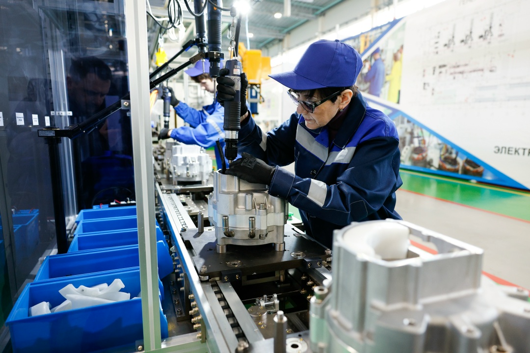 Группа компаний «Автотор» ввела в эксплуатацию первую очередь промышленного кластера по производству автокомпонентов и электромобилей в Калининграде.