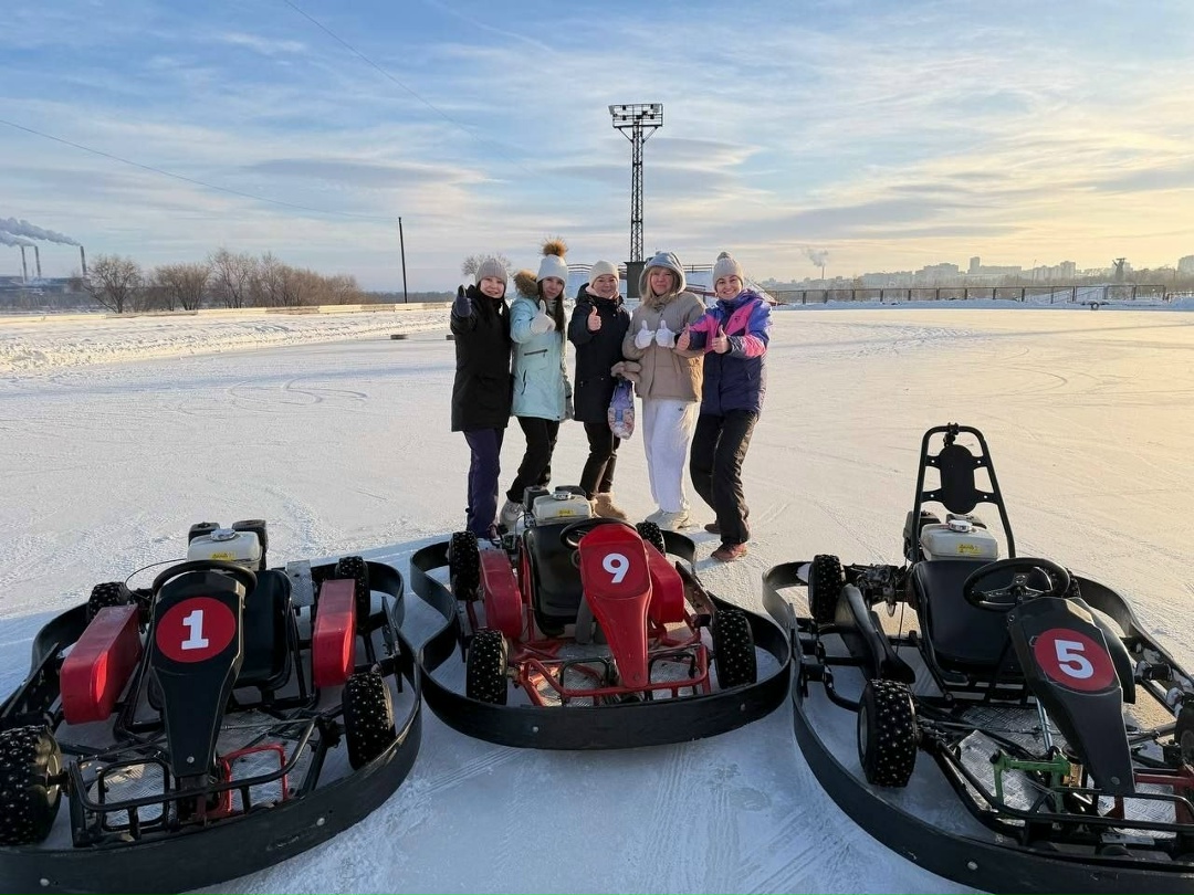 В зачет 71-ой зимней Спартакиады ПАО «ММК» прошли соревнования по картингу среди цехов женской группы.