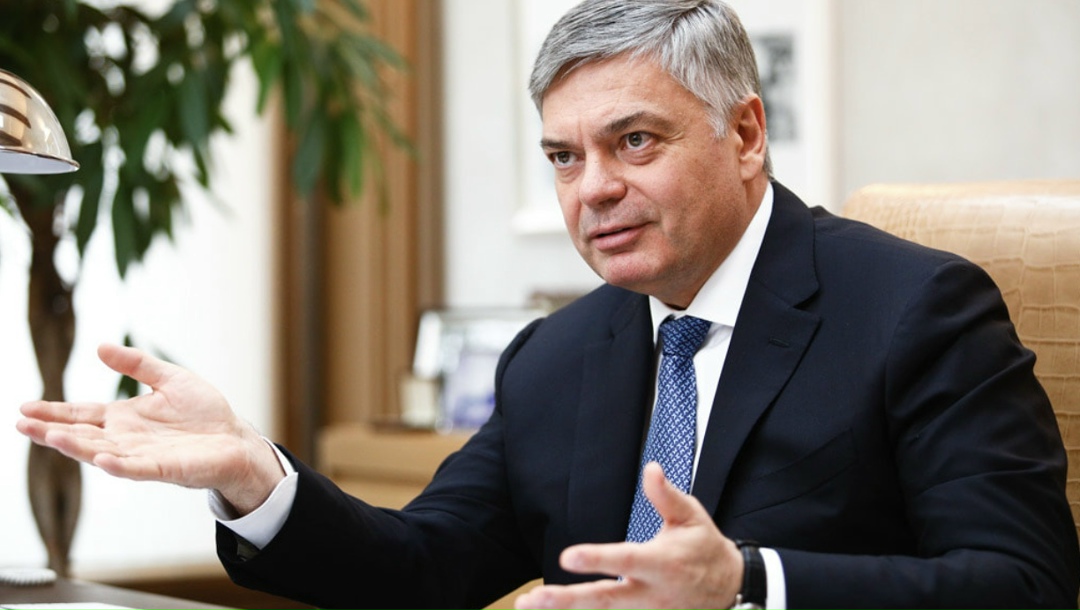 Основатель и совладелец ГК «Дело» Сергей Шишкарев во время визита российской делегации в Оман предложил создать в стране зерновой хаб и мукомольное…