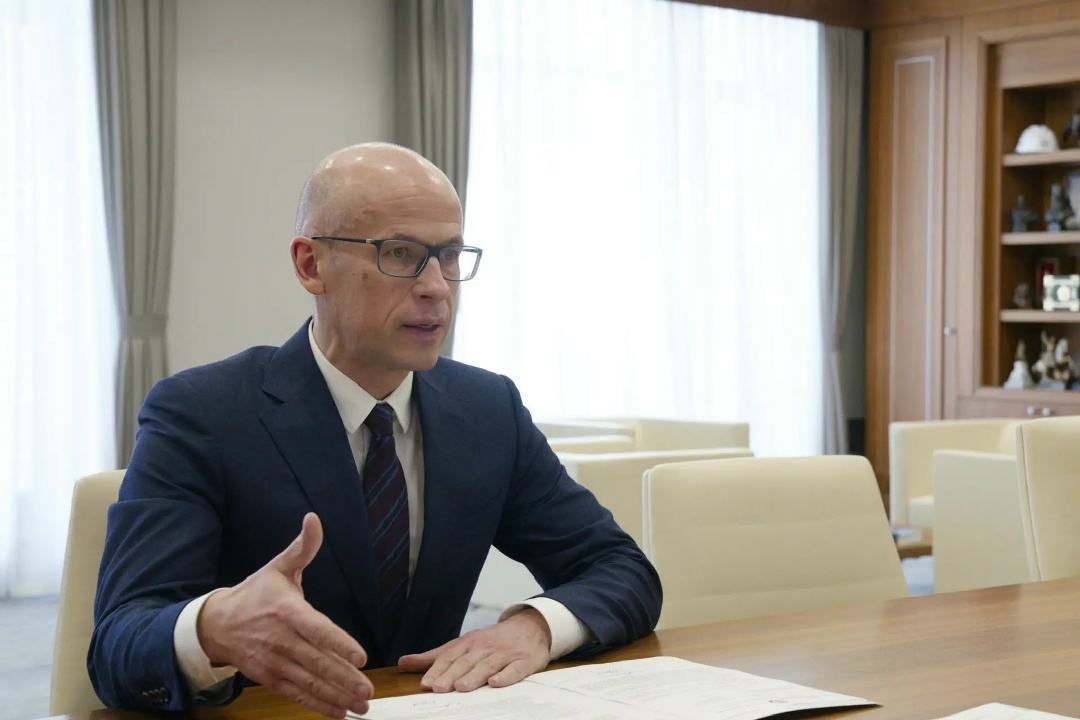 Министр строительства и ЖКХ РФ Ирек Файзуллин провел рабочую встречу с Главой Удмуртской Республики Александром Бречаловым