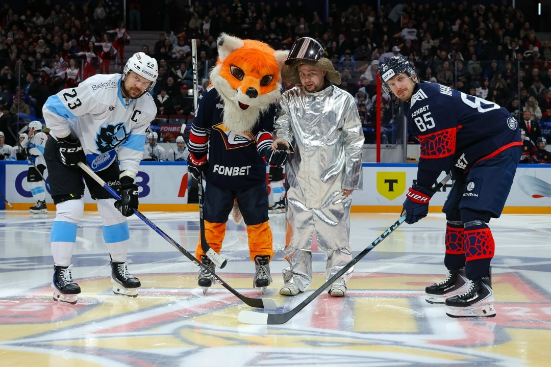 Дай пять, Магнитка! Январь получился по-настоящему огненным Металлург забросил 53 шайбы в 11 матчах и выдал один из лучших месяцев за всю историю выступлений…