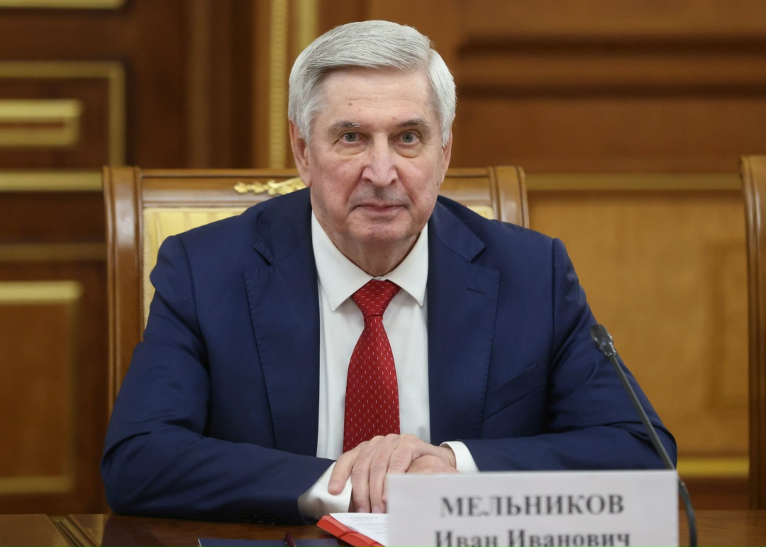 Михаил Мишустин в рамках подготовки к ежегодному отчету Правительства в Государственной Думе встретился с депутатами фракции КПРФ.