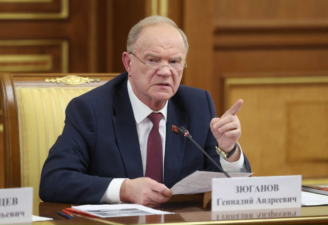 Михаил Мишустин в рамках подготовки к ежегодному отчету Правительства в Государственной Думе встретился с депутатами фракции КПРФ.