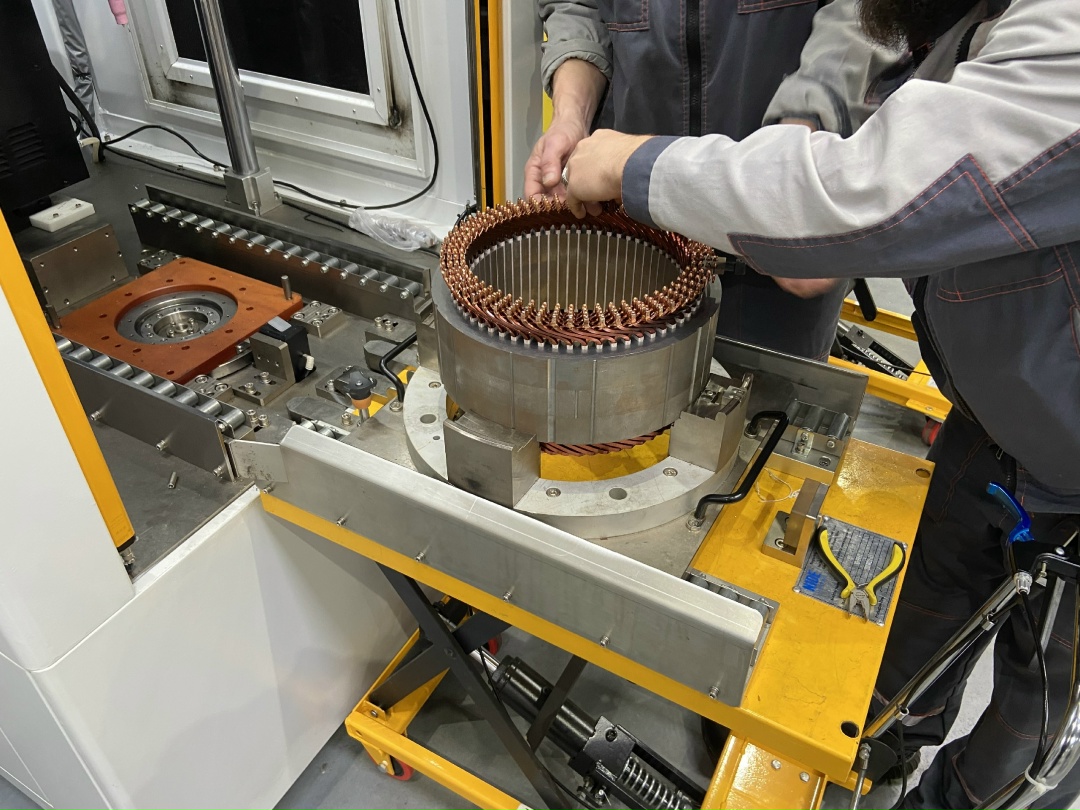 Для AURUS'а и для КАМАЗа В новом производственном комплексе «Муромского машиностроительного завода» во Владимирской области наладили производство новых…