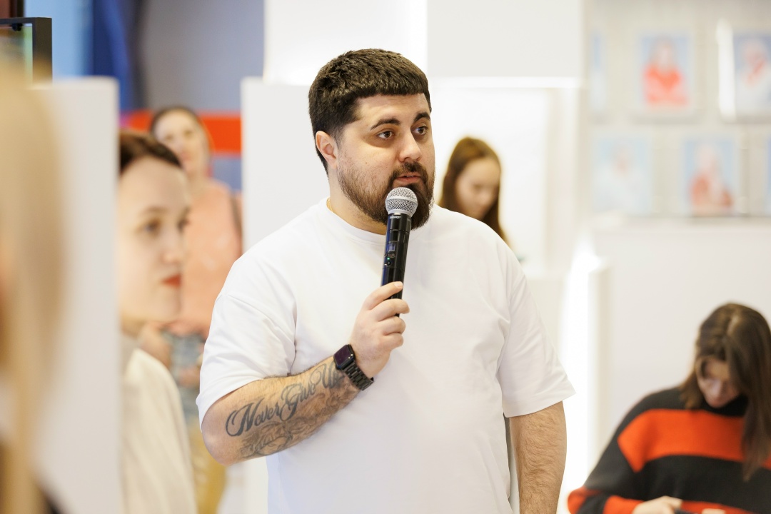 «Город-сад» — энергия культуры В Нижнекамске прошла презентация паблик-арт проекта Татнефти и бюро «Новь» «Город-сад. Энергия Татнефти»