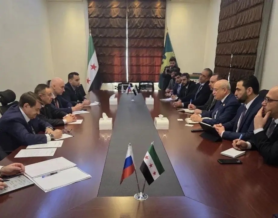 Глава Минстроя России Ирек Файзуллин и Министр транспорта Сирии Яаруб Бадер обсудили вопросы двусторонних отношений в сфере транспорта