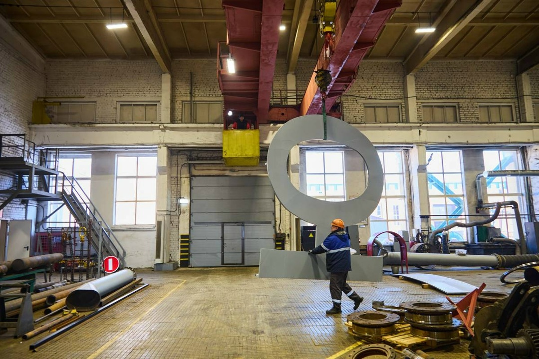 В Приморском карьере установлен памятный знак к юбилею Калининградской области