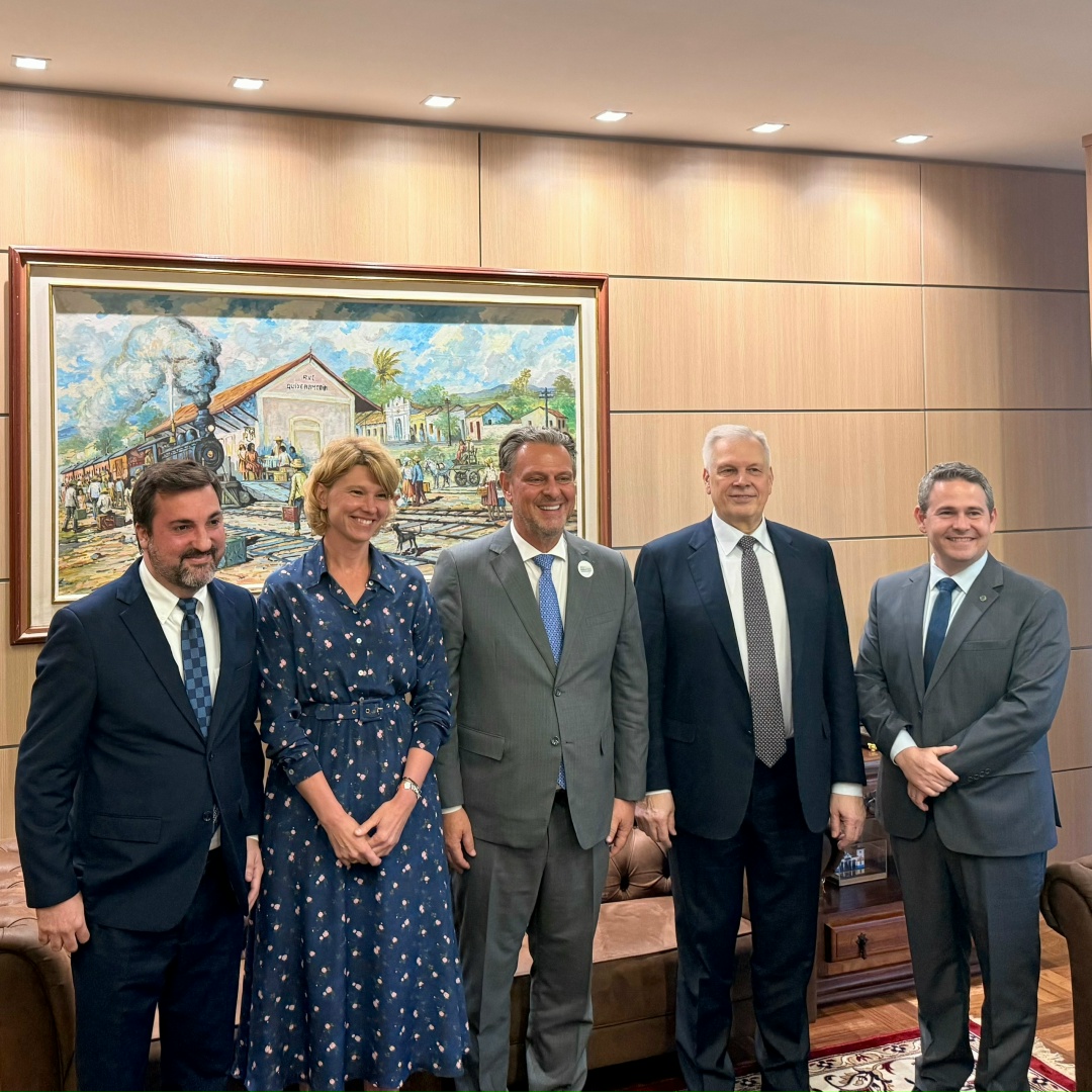 Оксана Лут и Карлос Фаваро обсудили развитие аграрного сотрудничества России и Бразилии