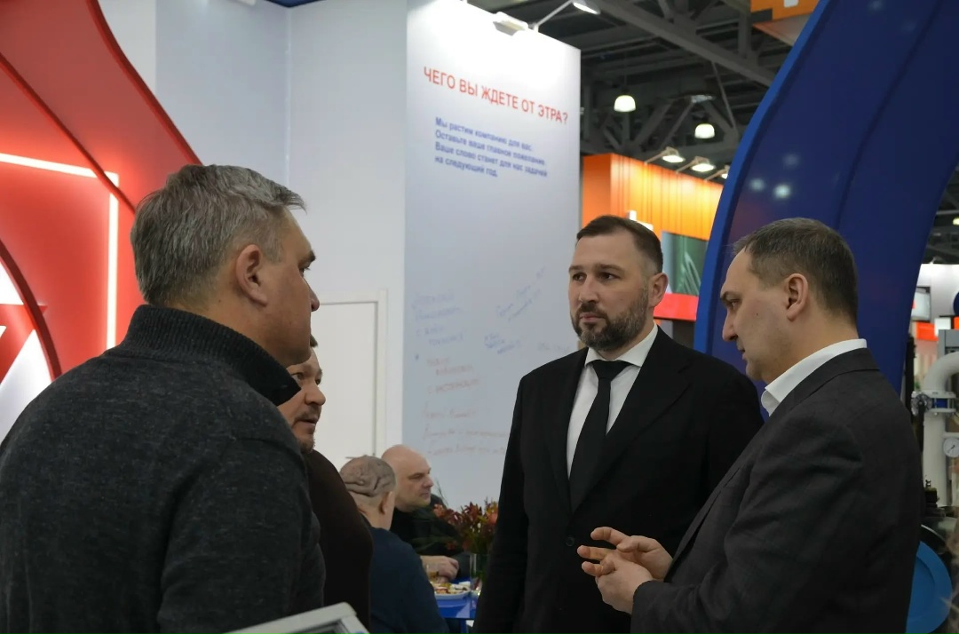 Представители Минстроя России на международной выставке Aquaflame