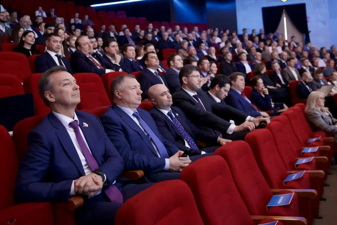 Глава Минстроя России Ирек Файзуллин принял участие в торжественном мероприятии, посвященном 5-летию ППК «Единый заказчик»