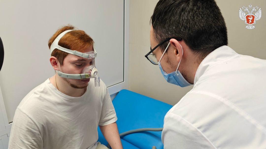 Тюменские врачи начали лечить нарушения дыхания во время сна по ОМС