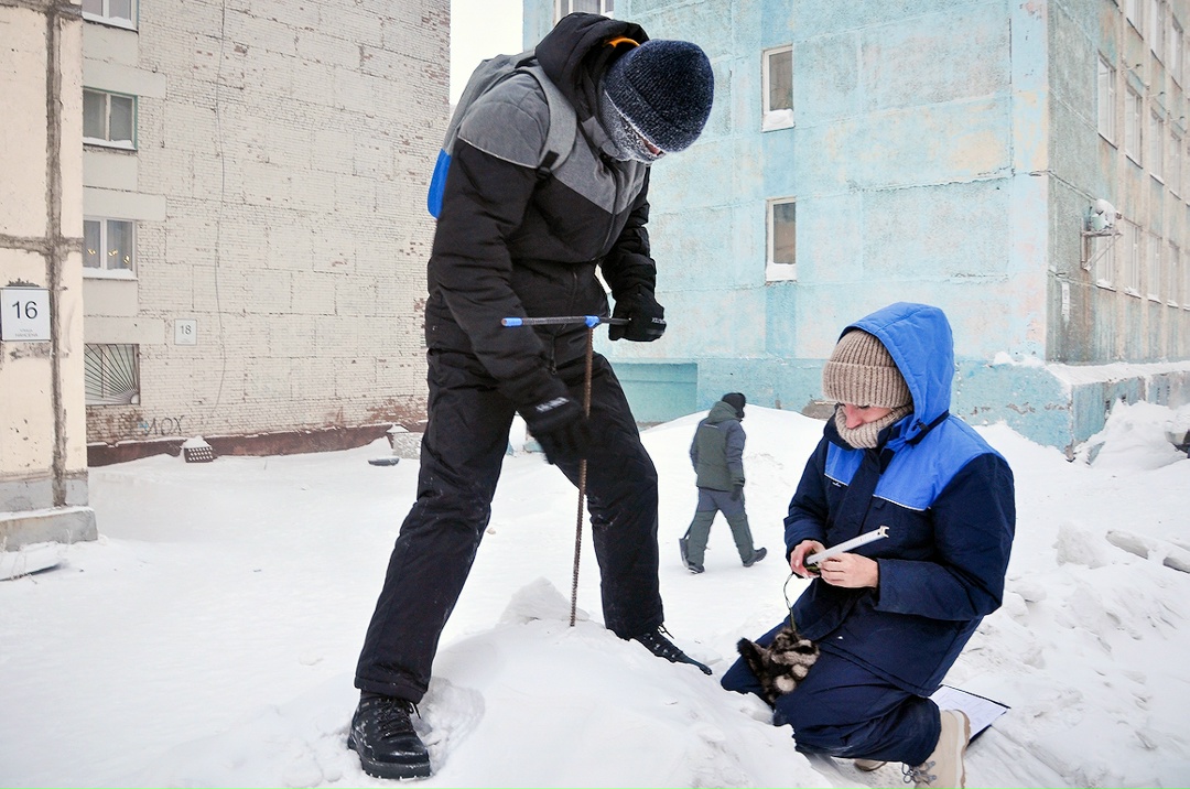 Лютые морозы и сугробы по пояс В таких условиях прошла третья зимняя полевая школа Заполярного государственного университета