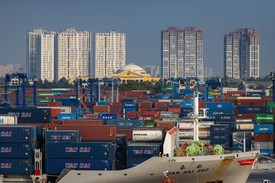 Плавание — не только море, закаты и дельфины. Это ещё и порты в разных странах, каждый из которых по-своему уникален и интересен.