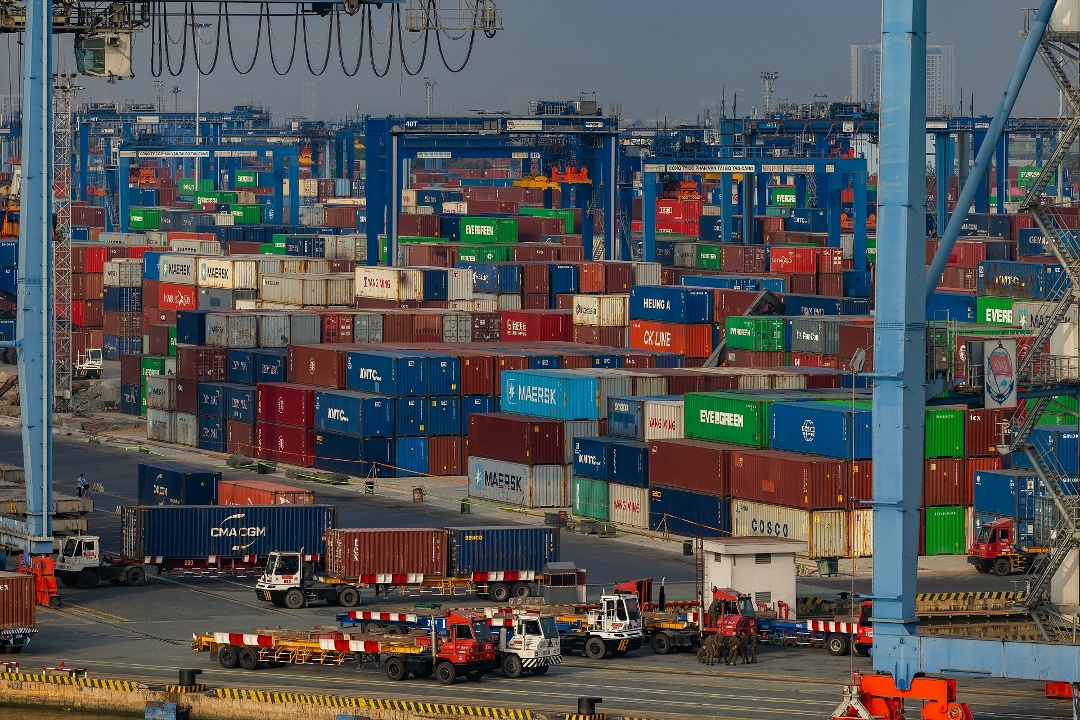 Плавание — не только море, закаты и дельфины. Это ещё и порты в разных странах, каждый из которых по-своему уникален и интересен.