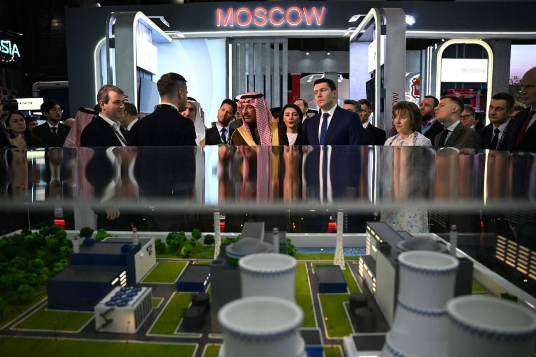 Антон Алиханов посетил форум «Иннопром. Саудовская Аравия».