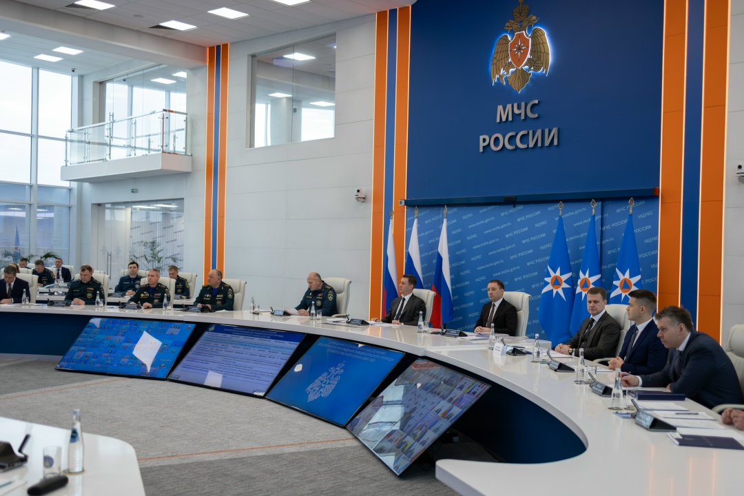 Дмитрий Патрушев провел совещание о готовности к обеспечению безопасности прохождения паводкоопасного периода и пожароопасного сезона 2026 года.