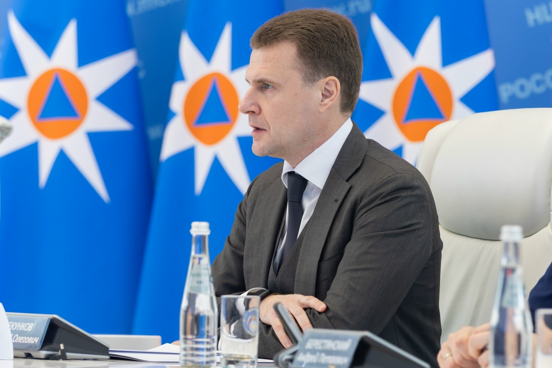 Дмитрий Патрушев провел совещание о готовности к обеспечению безопасности прохождения паводкоопасного периода и пожароопасного сезона 2026 года.