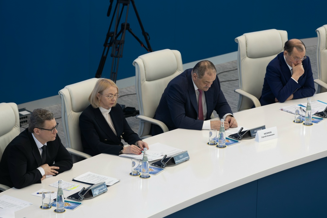 Дмитрий Патрушев провел совещание о готовности к обеспечению безопасности прохождения паводкоопасного периода и пожароопасного сезона 2026 года.