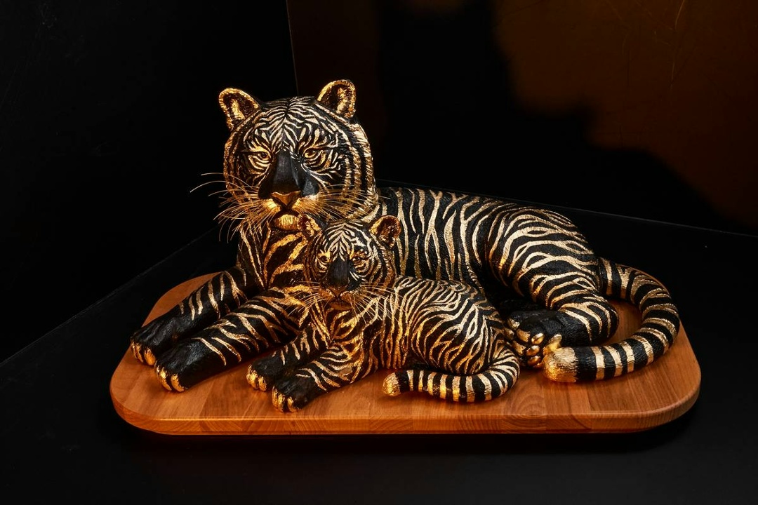 Калининградский Янтарный комбинат придумал, как наносить материал для имитации позолоты и серебрения на янтарь