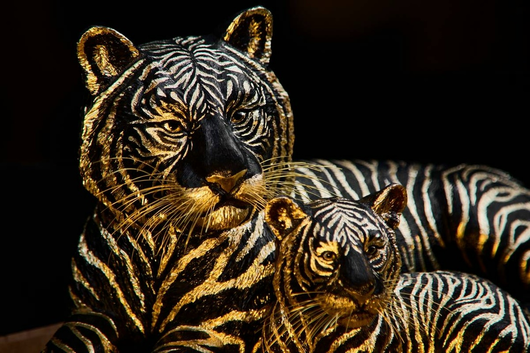 Калининградский Янтарный комбинат придумал, как наносить материал для имитации позолоты и серебрения на янтарь