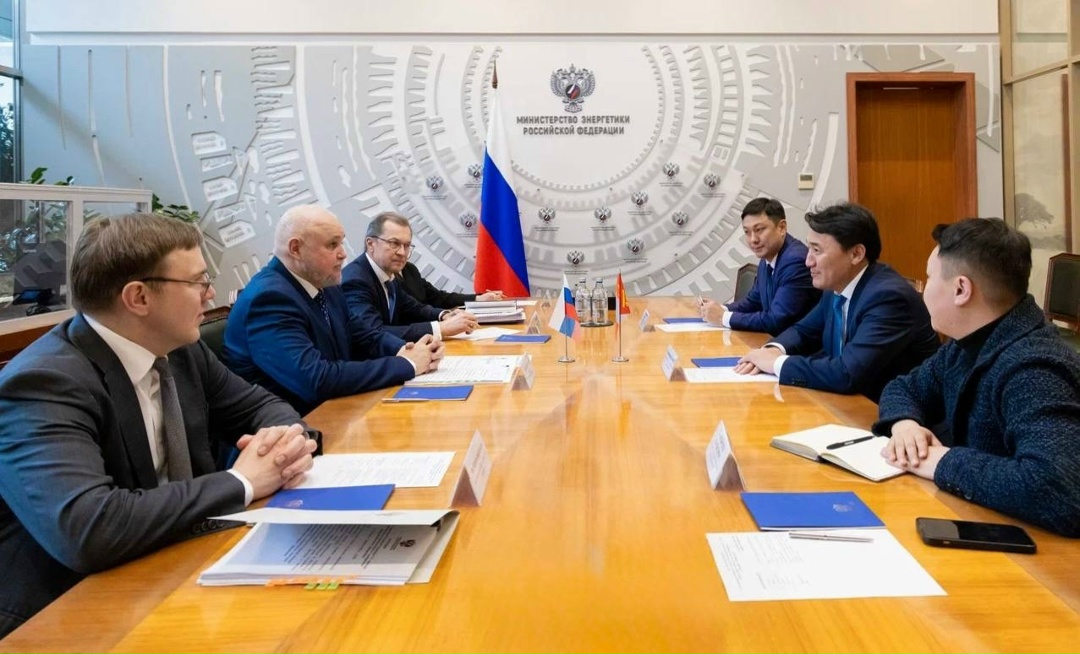 Сергей Цивилев провел рабочую встречу с Министром промышленности и минеральных ресурсов Монголии Гонгорыном Дамдиннямом