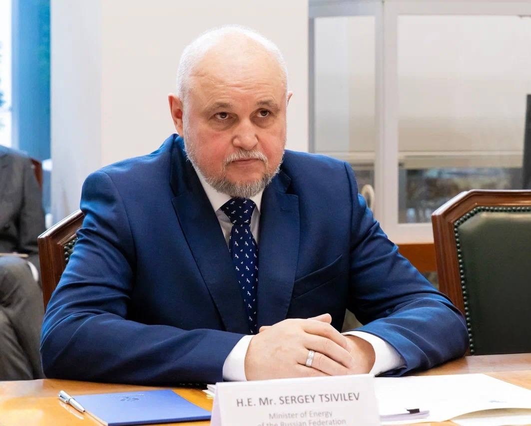 Сергей Цивилев провел рабочую встречу с Министром промышленности и минеральных ресурсов Монголии Гонгорыном Дамдиннямом