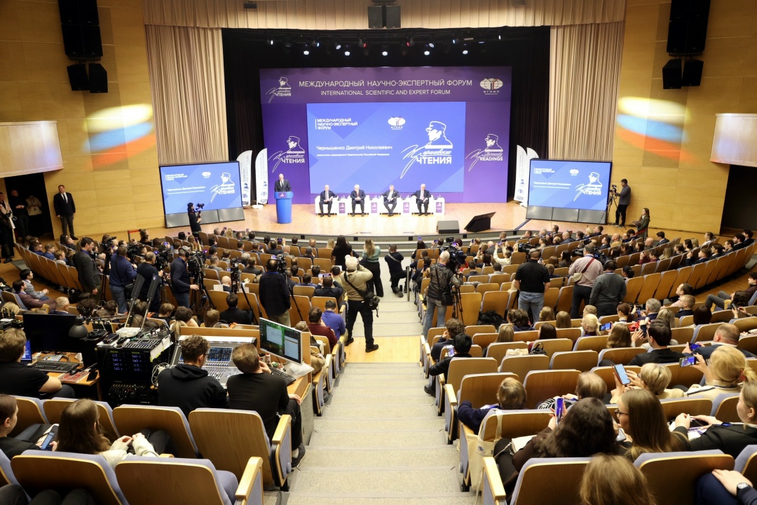 Дмитрий Чернышенко поприветствовал участников форума «Жириновские чтения».