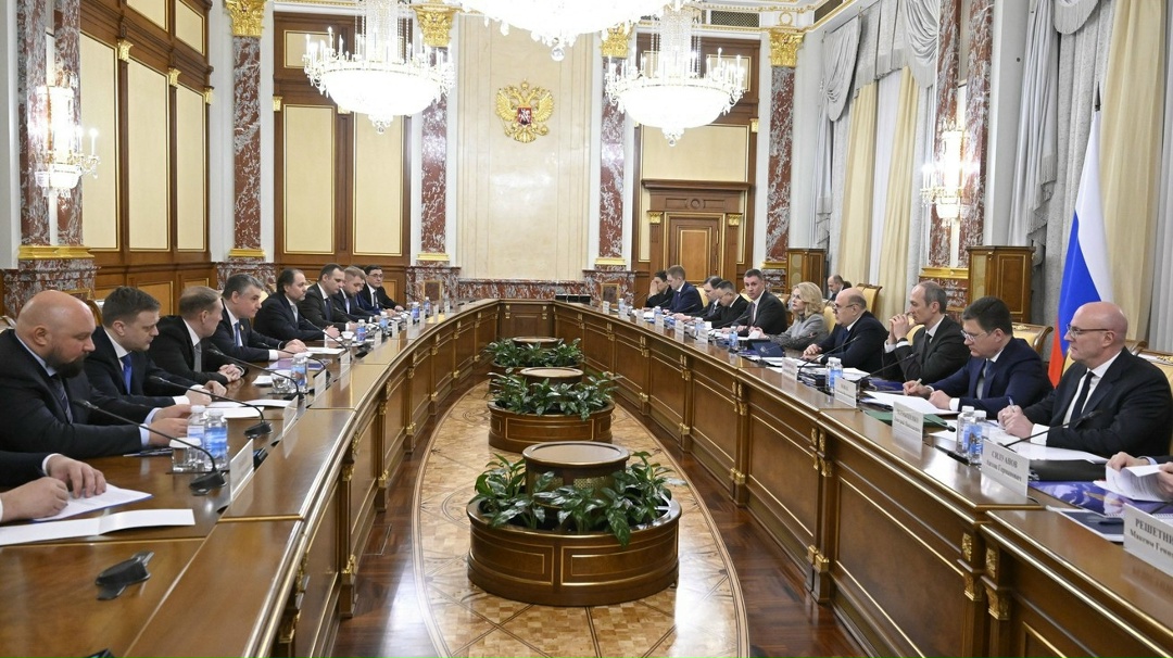 Глава Минстроя России Ирек Файзуллин принял участие во встрече Председателя Правительства РФ Михаила Мишустина с депутатами фракции ЛДПР