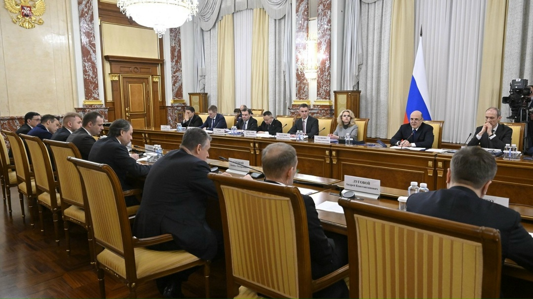 Глава Минстроя России Ирек Файзуллин принял участие во встрече Председателя Правительства РФ Михаила Мишустина с депутатами фракции ЛДПР