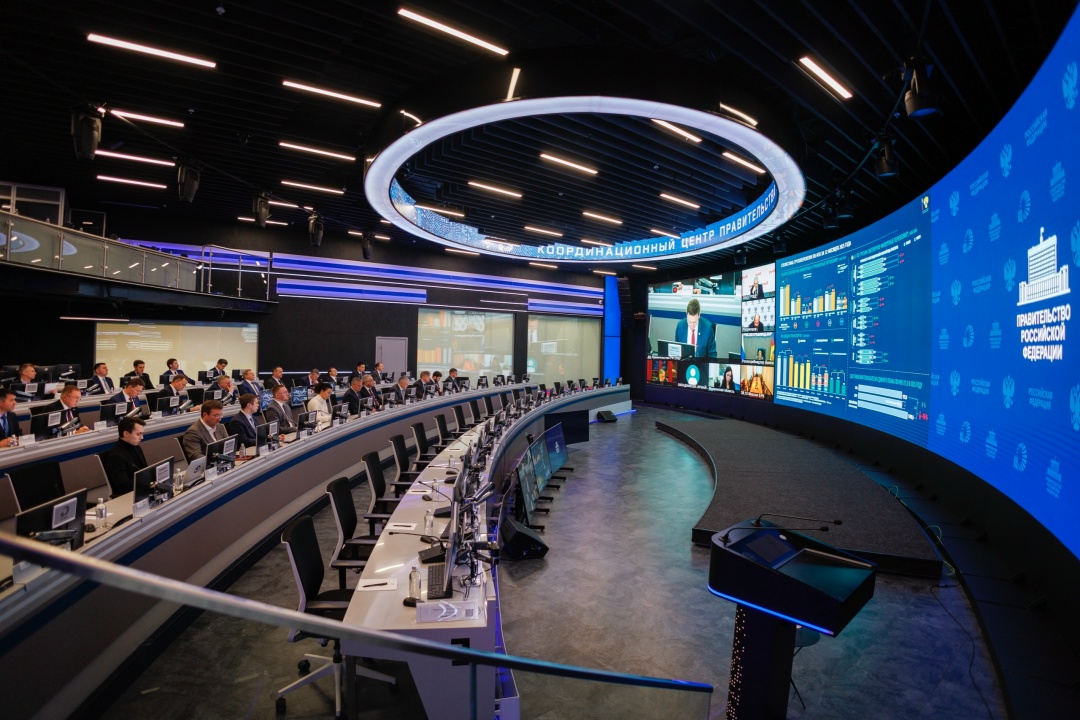 Виталий Савельев провел заседание по транспортно-логистическим коридорам.