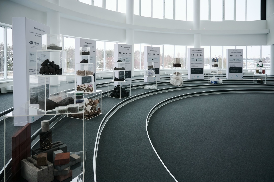 Дмитрий Патрушев: Необходимо ускорить создание инфраструктуры по обращению с отходами в Приволжском федеральном округе.