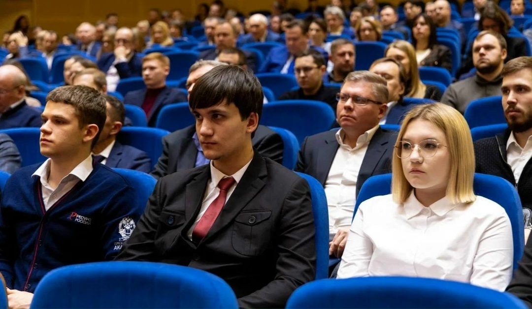 Сергей Цивилев запустил цикл стратегических семинаров «Энергия мысли», посвященных актуальным вопросам развития энергетики