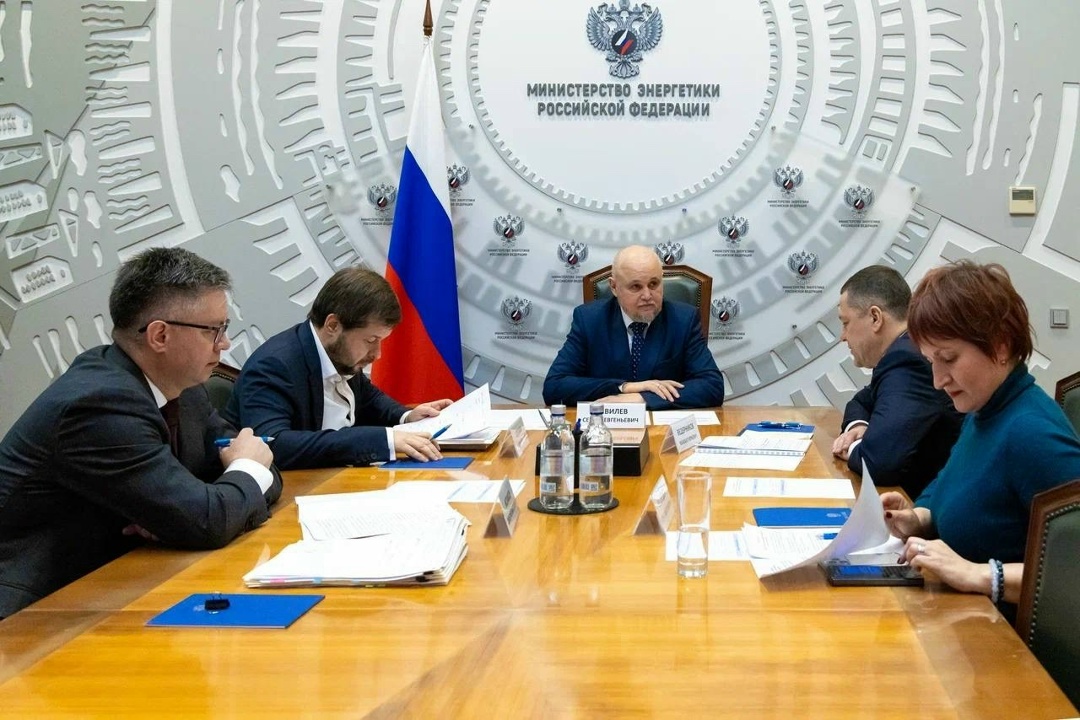Сергей Цивилев и Михаил Ведерников обсудили развитие энергосистемы Псковской области