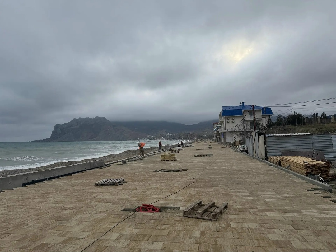 Представители Минстроя России и Правительства Крыма обсудили итоги реализации госпрограммы развития полуострова и задачи на 2026 год