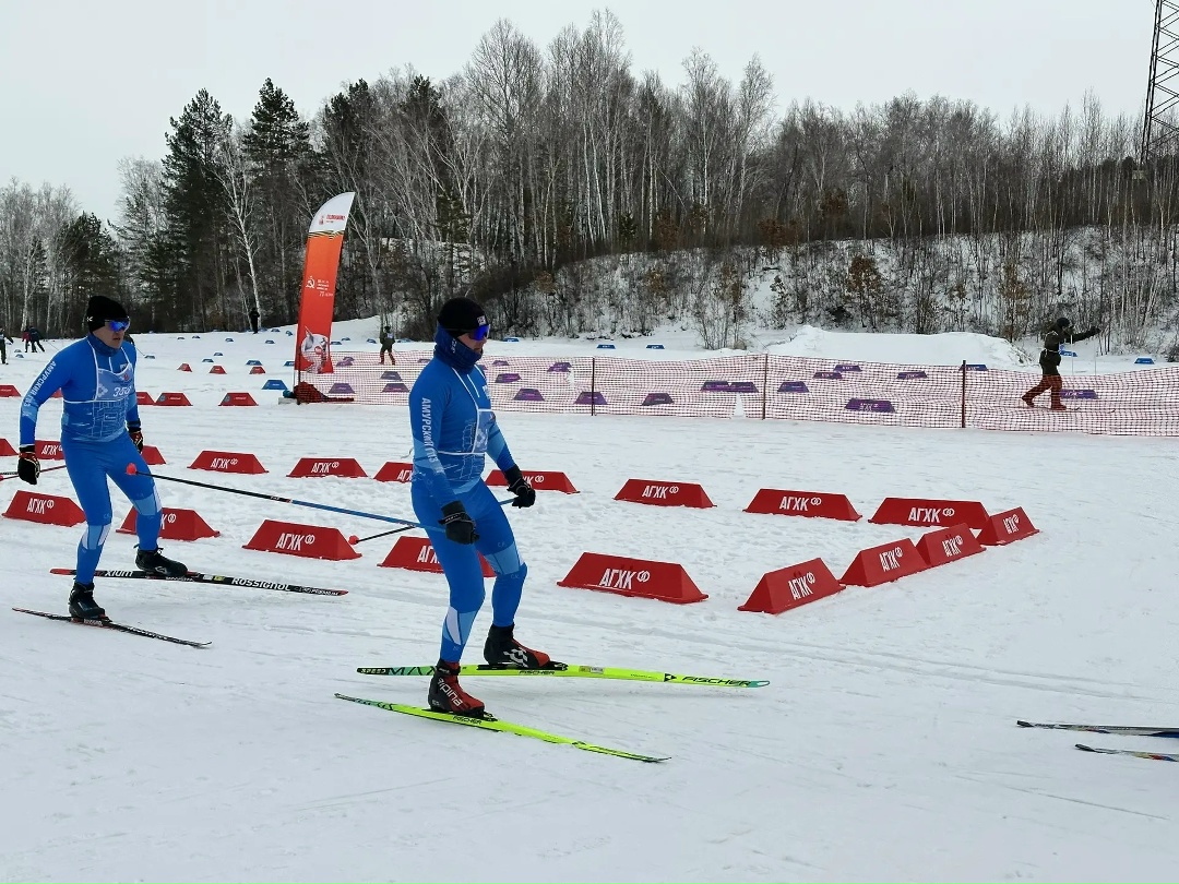 ЛЫЖНЯ РОССИИ Амурские газопереработчики завоевали золото и бронзу на «Лыжне России»