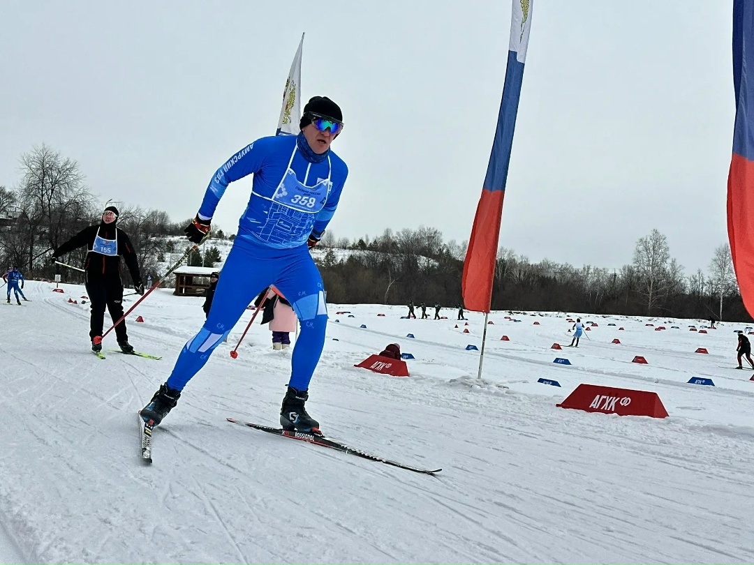 ЛЫЖНЯ РОССИИ Амурские газопереработчики завоевали золото и бронзу на «Лыжне России»