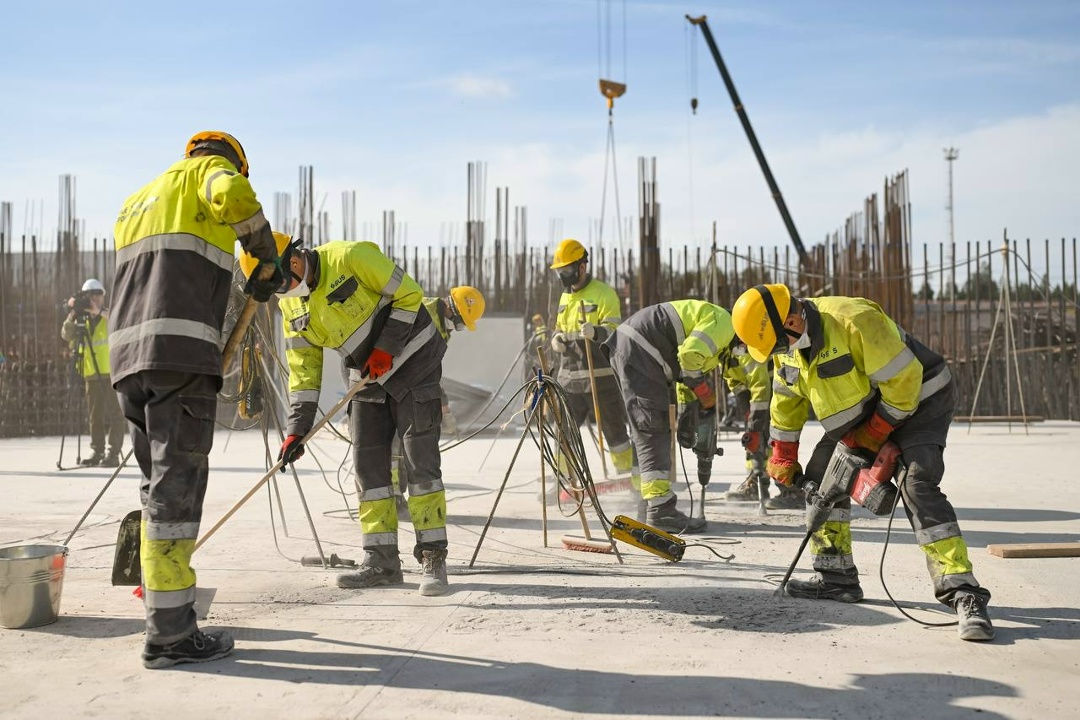 Дмитрий Чернышенко, Валерий Фальков и Григорий Гуров поздравили Российские студенческие отряды с днем их основания.