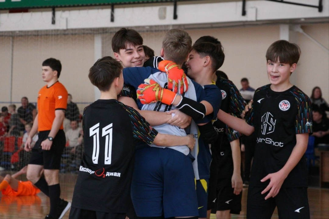 СВОБОДНЕНСКИЙ "МЕТЕОР" - ЧЕМПИОН ПРИАМУРЬЯ