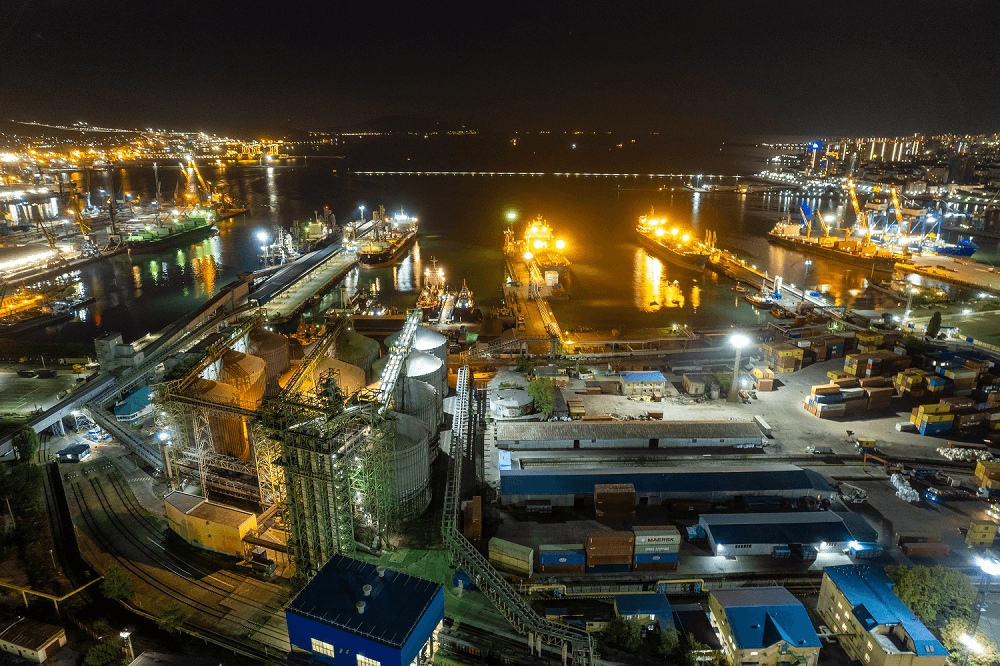 Экспорт российского зерна сталкивается с проблемами из-за высокой конкуренции: в текущем сезоне высокий урожай был получен и в других крупнейших странах.…