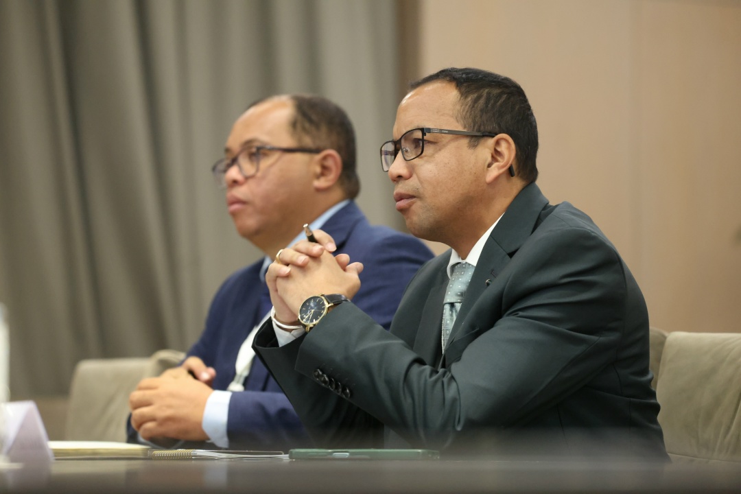 Министры сельского хозяйства России и Мадагаскара обсудили развитие взаимодействия в сфере АПК.