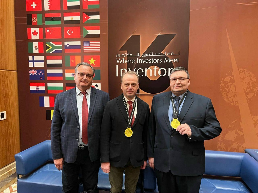 Специалисты федерального центра Минздрава России получили две золотые медали на международной выставке изобретений в Кувейте