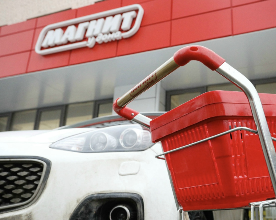 «Магнит» за прошлый год безвозмездно передал нуждающимся 693 т продуктов питания – качественных и безопасных, срок годности которых закончился бы раньше, чем…