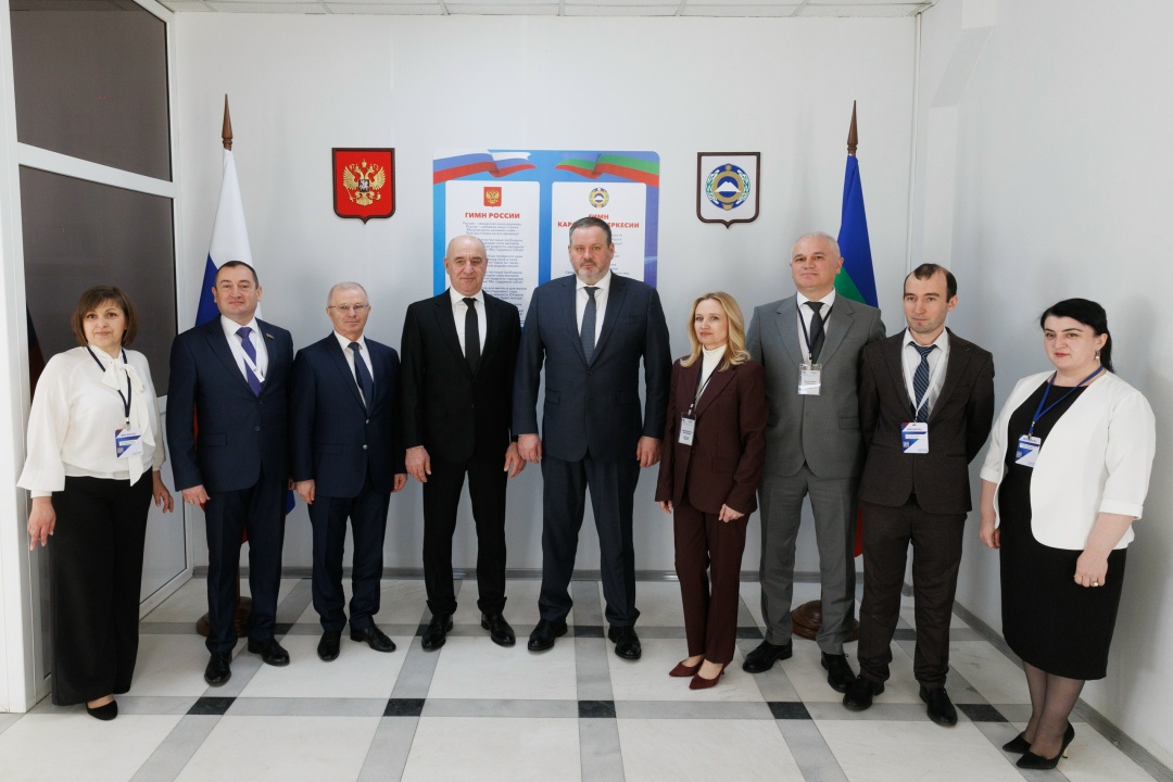 Антон Котяков принял участие в открытии центра реабилитации для участников специальной военной операции в Карачаево-Черкесии.