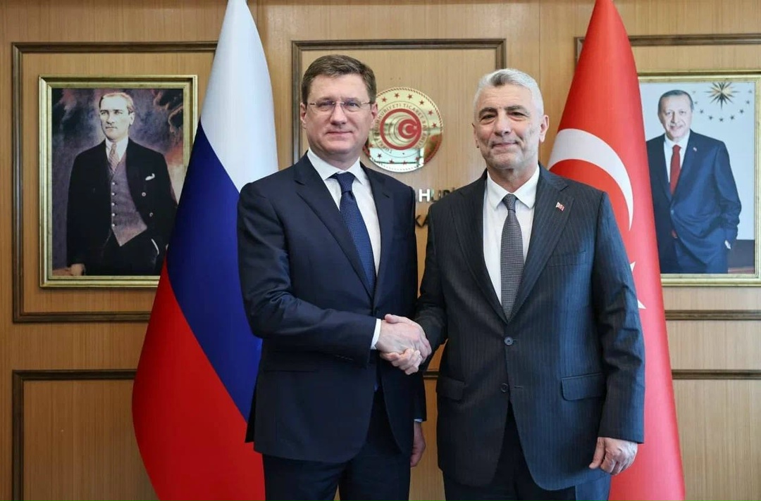 Александр Новак встретился с министром торговли Турции Омером Болатом.