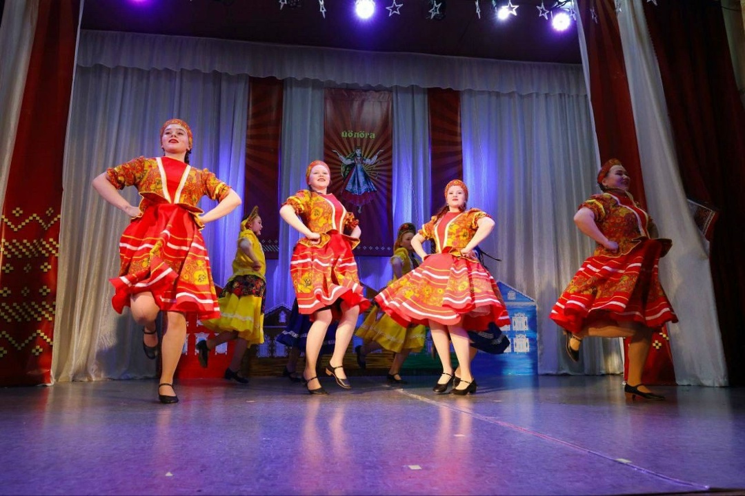 Эхо весны При поддержке ЛУКОЙЛа проходит XXVI фестиваль «Йӧлӧга» (с коми яз. — «эхо») в старинном поселении Новикбож Усинского района.