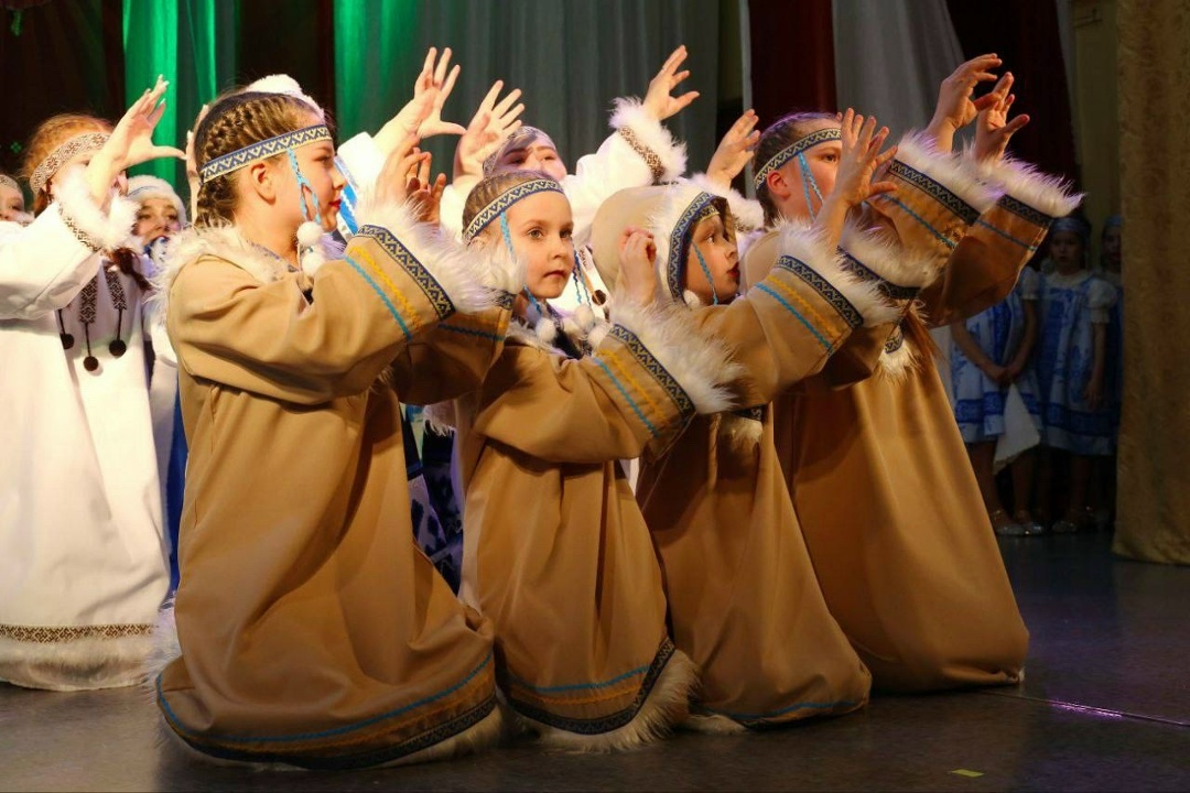 Эхо весны При поддержке ЛУКОЙЛа проходит XXVI фестиваль «Йӧлӧга» (с коми яз. — «эхо») в старинном поселении Новикбож Усинского района.