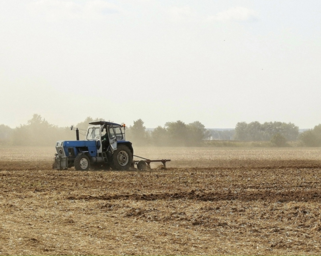 Предприятия крупнейшего молочного холдинга России ГК «ЭкоНива» готовятся к началу весенних полевых работ